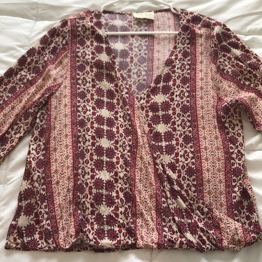 Vestique Floral Top L